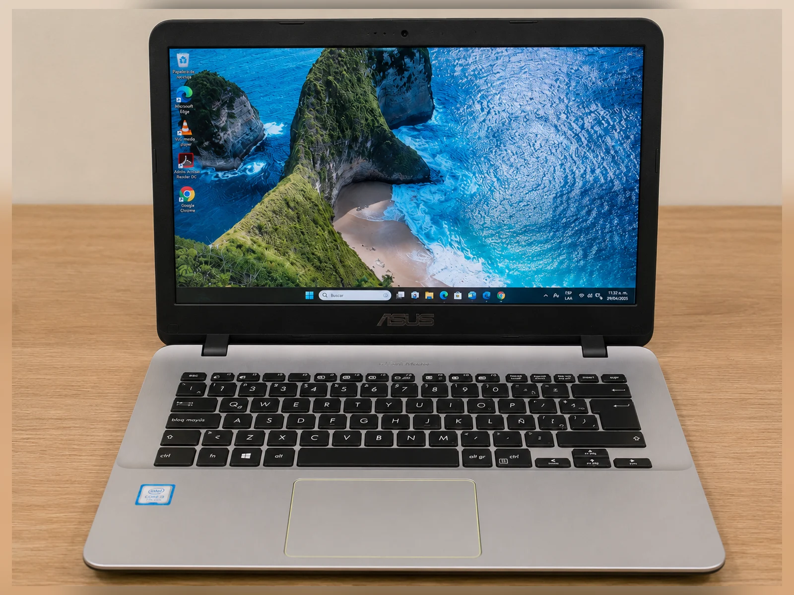 ASUS